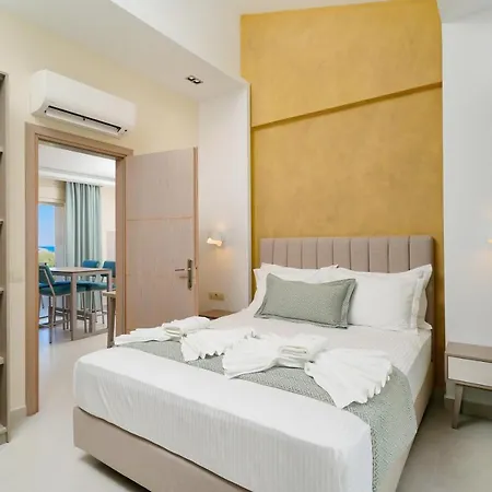 Supreme Luxury Aparthotel