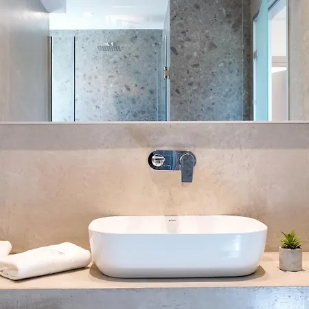 Aparthotel Supreme Luxury *