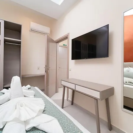 Supreme Luxury 4*