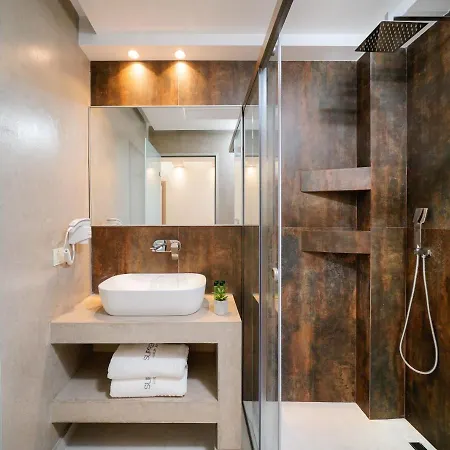 Supreme Luxury Aparthotel