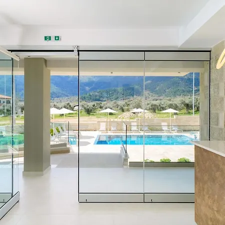 Supreme Luxury Aparthotel *