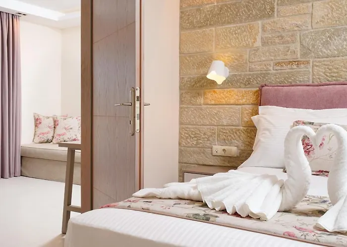 Supreme Luxury Aparthotel