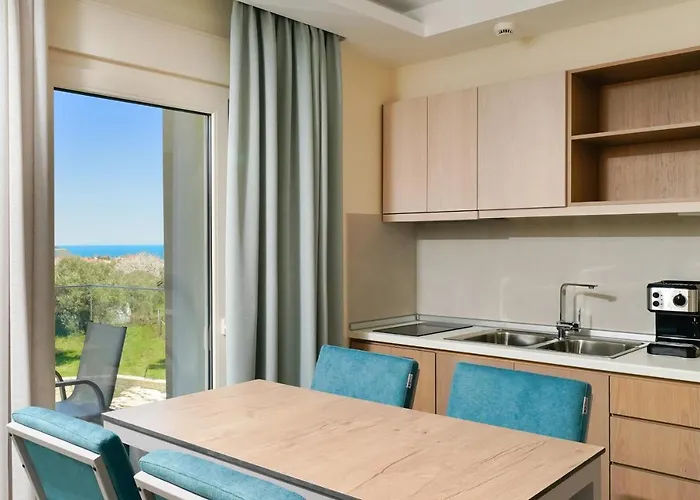 Aparthotel Supreme Luxury 4*