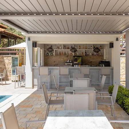 Supreme Luxury Hotel de apartamente